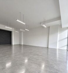 Bartley Biz Centre (D14), Factory #627552891